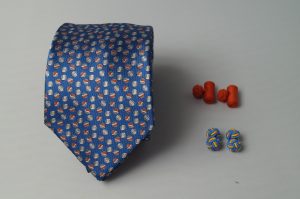 Corbatas Matizzio, color celeste con pelotas de tenis 193