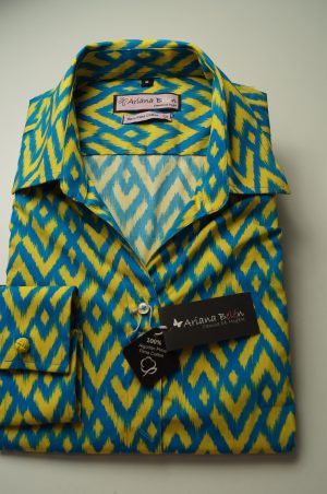 Camisa de mujer Oversize, rombos color amarillo y turqueza Ariana Belén 83